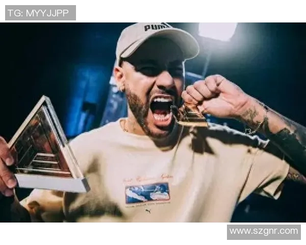 模仿足球明星经典动作挑战视频让你成为场上焦点